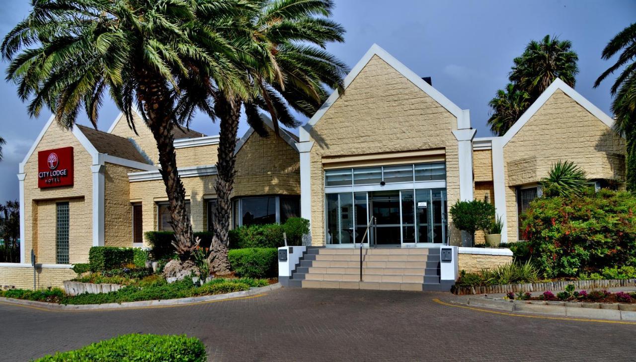 City Lodge Hotel בלומפונטייין מראה חיצוני תמונה